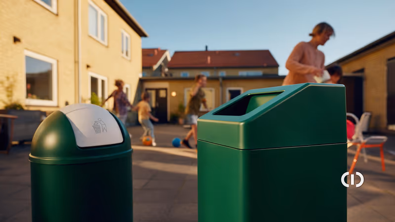 Copenhagen Installs Separate Diaper Bins in Courtyards and Daycares