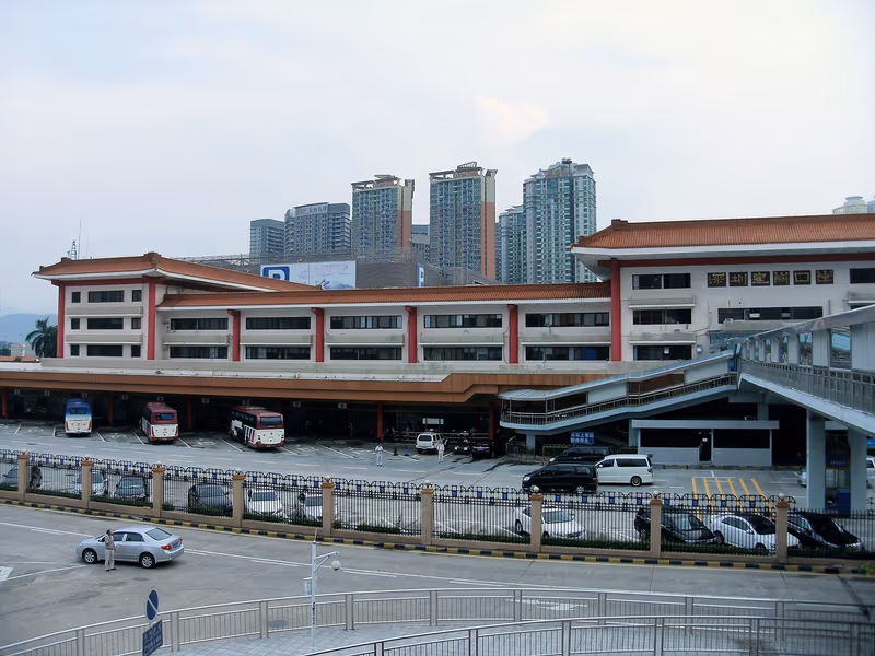 深圳皇岗口岸通关缩短至5分钟