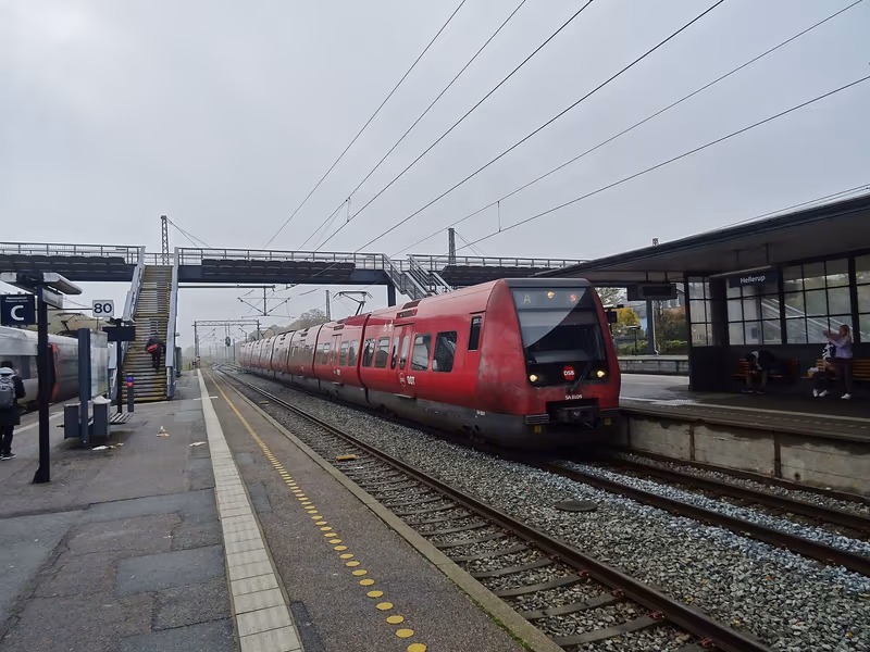 Train breakdown causes delays on Copenhagen S-train lines