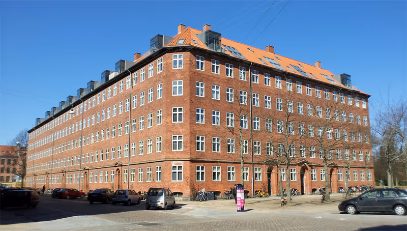 Copenhagen Park Uncovers Over 1,000 Historic Graves
