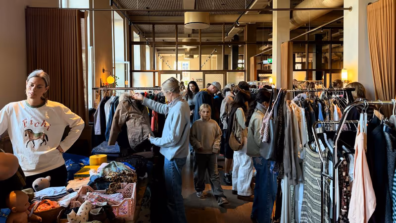 Byens Lopper på Spisehuset Post（室内）